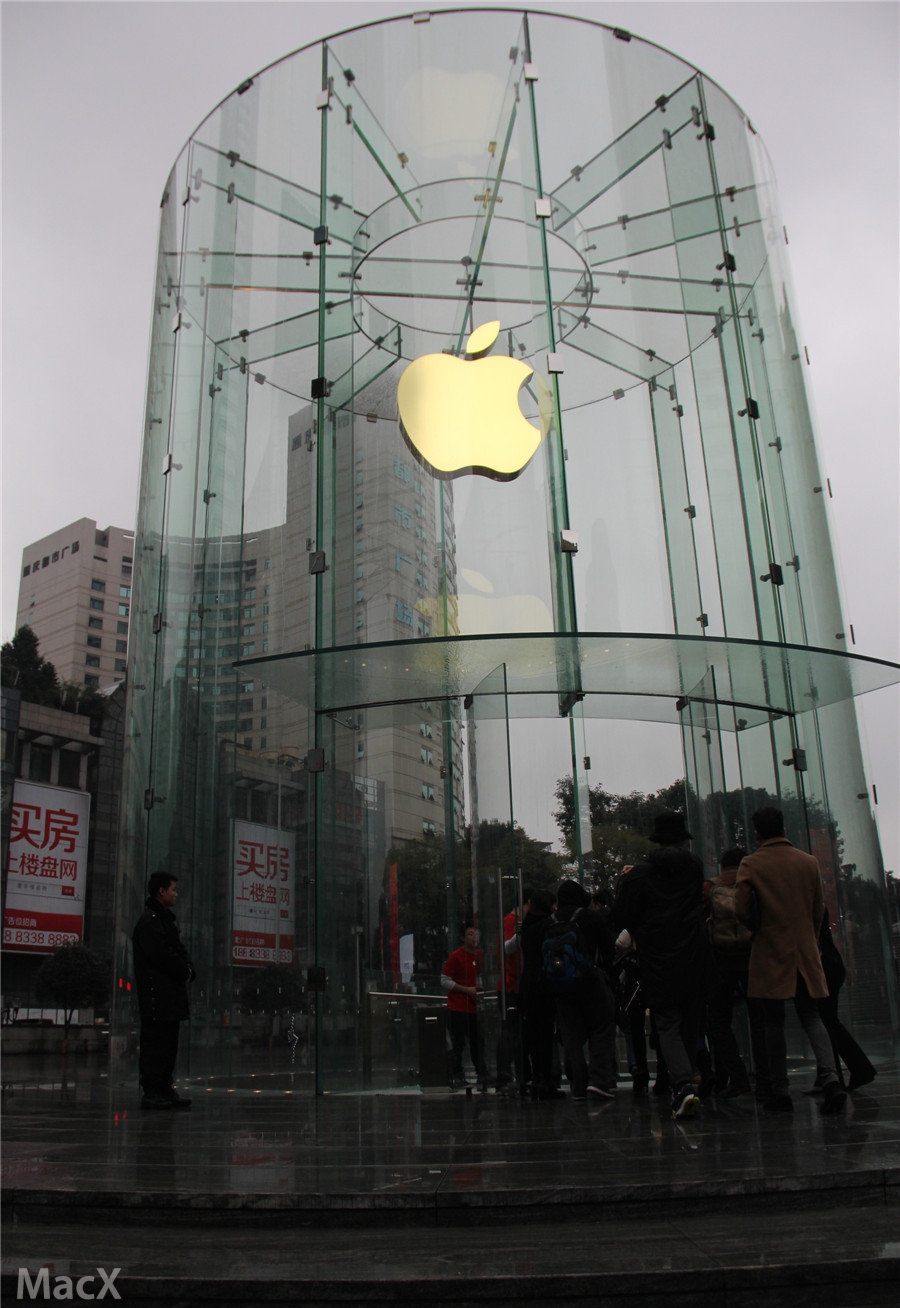 New Apple Store in Chongqing, China Features Beautiful Glass Cylinder Design [Photos]