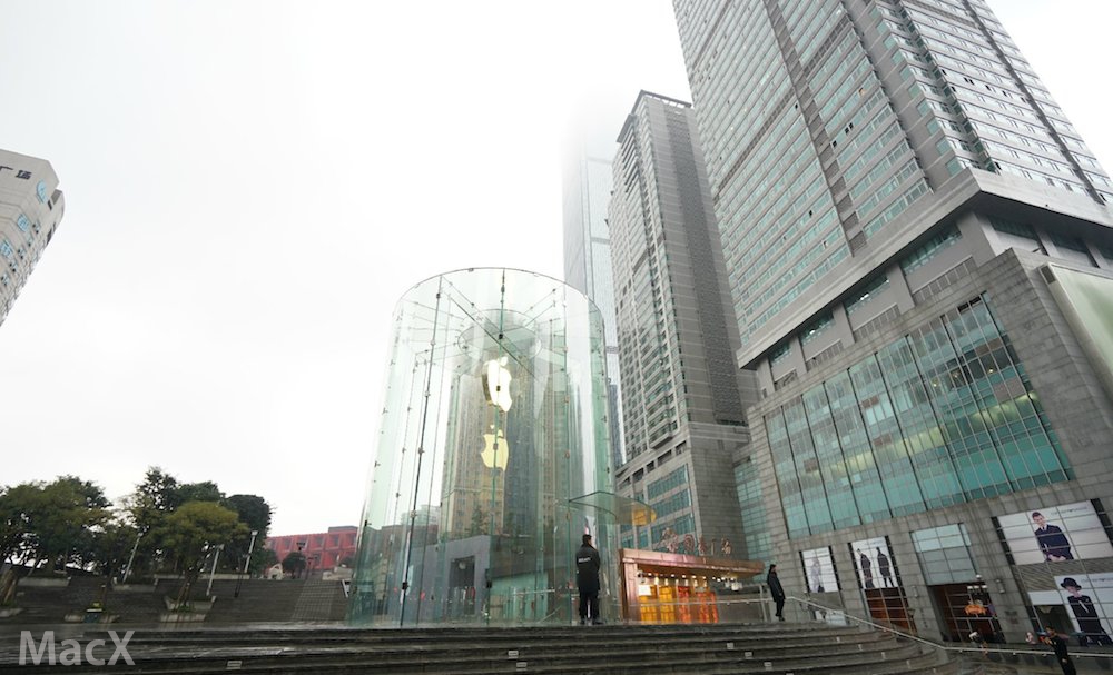 New Apple Store in Chongqing, China Features Beautiful Glass Cylinder Design [Photos]