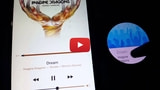 Android Wear Smartwatch Controlling iPhone Music Playback [Video]