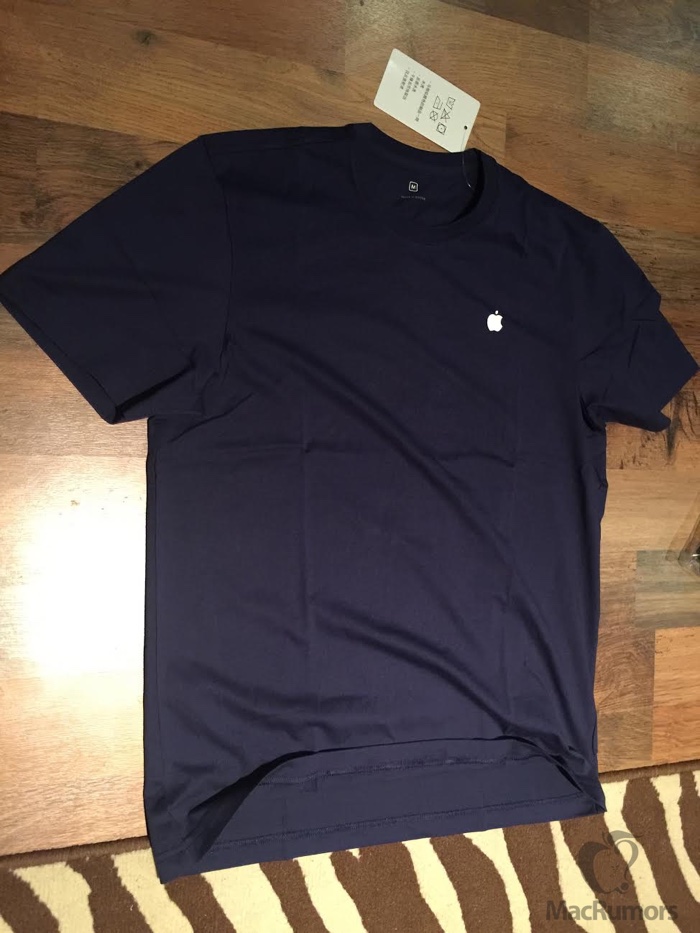 Apple Retail Store Employees Get New T-Shirts [Photos]