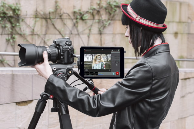 Manfrotto Digital Director Turns Your iPad Into a Live Preview Monitor for Your Camera