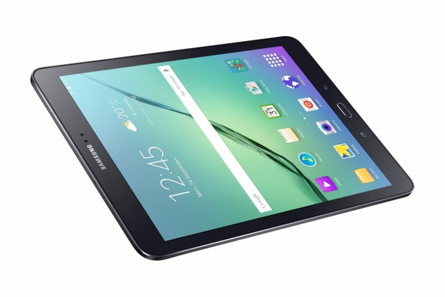 Samsung Launches New Galaxy Tab S2 to Compete With the iPad Air 2 [Photos]