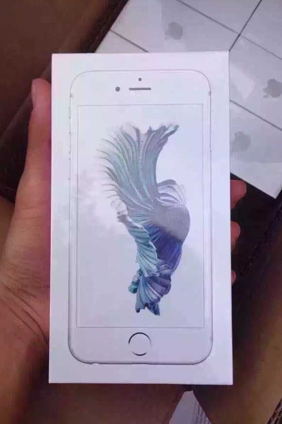 Here&#039;s the Packaging for All Four iPhone 6s Colors [Photos]