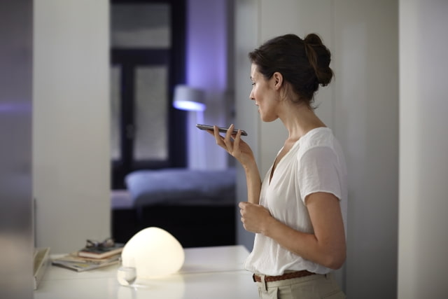 Philips Unveils Hue Bridge 2.0 With Apple HomeKit Support [Video]