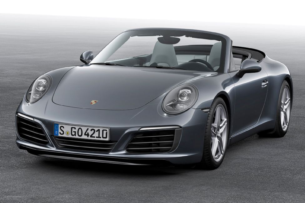 Porsche to Offer Apple CarPlay in New 911, Rejects Android Auto Due to Excessive Data Collection