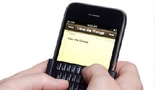 iTwinge Adds a Physical Keyboard to your iPhone