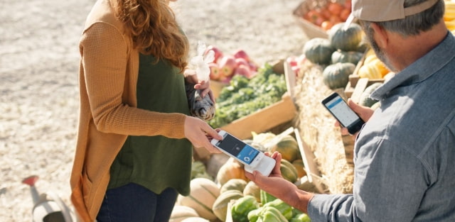 Square Begins Rolling Out New Square Reader With Chip Card and Apple Pay Support