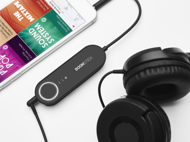 BoomStick Enhances the Sound of Your Earphones