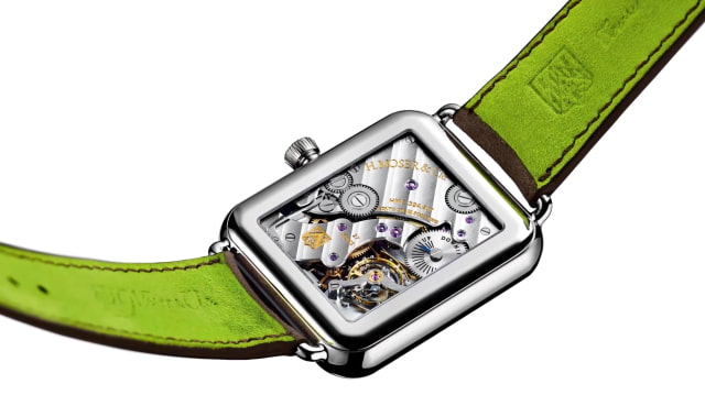 H. Moser &amp; Cie Mocks Apple Watch With $24,900 Swiss Alp Watch [Video]