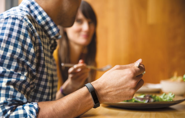 Fitbit Launches New Fashion Conscious Fitness Tracker, &#039;Fitbit Alta&#039; [Video]