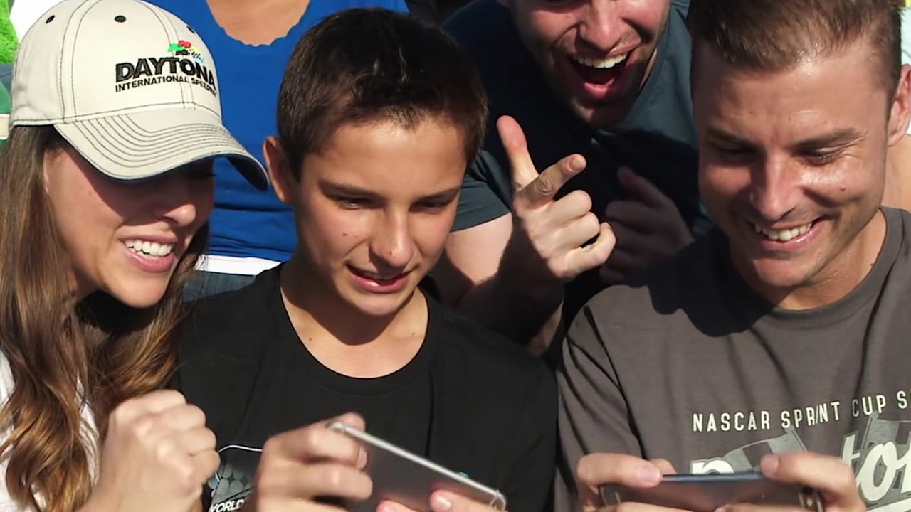 Real Racing 3 Gets DAYTONA 500 Update [Video] - iClarified