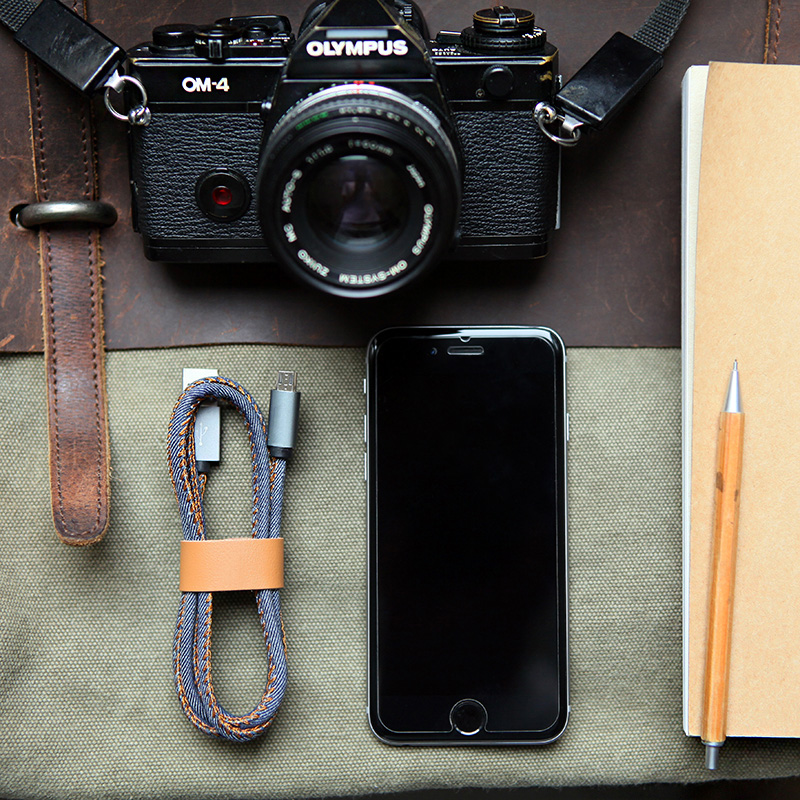 This USB Cable Can Charge Both iOS and Android Devices With a Single Connector [Video]