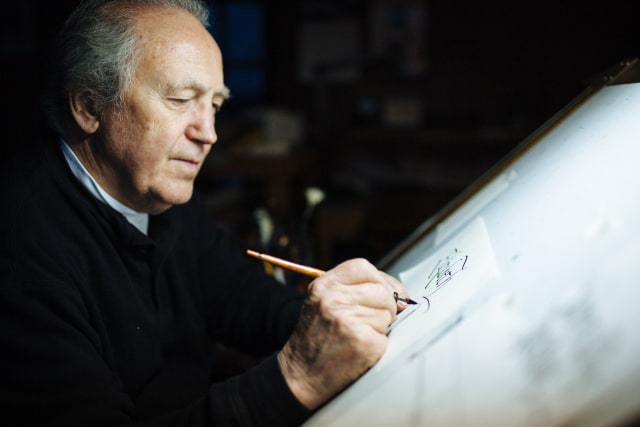Calligrapher Priest Robert Palladino Who Influenced Mac Typography Dies at 83