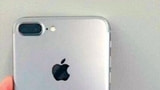 Alleged Photo of the iPhone 7 Plus Reveals Dual Lens Camera and Smart Connector