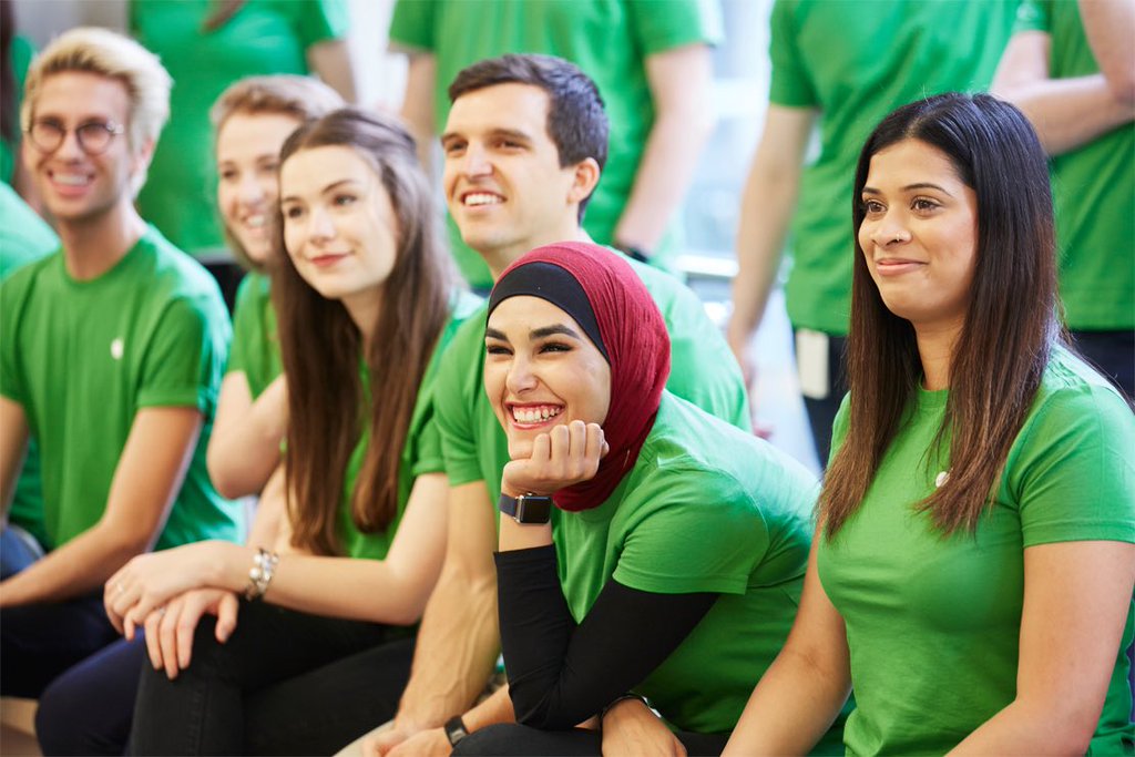 Apple Stores Go Green to Raise Awareness Ahead of Earth Day