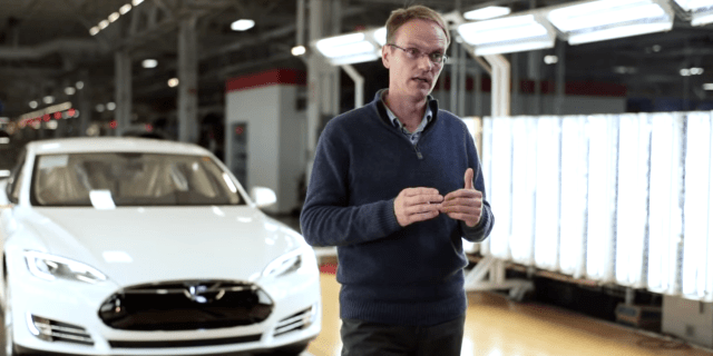Apple Hires Former Tesla Vice President of Vehicle Engineering Chris Porritt