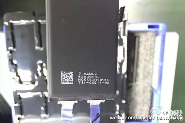 iPhone 7 to Feature Slightly Higher Capacity Battery? [Photos]