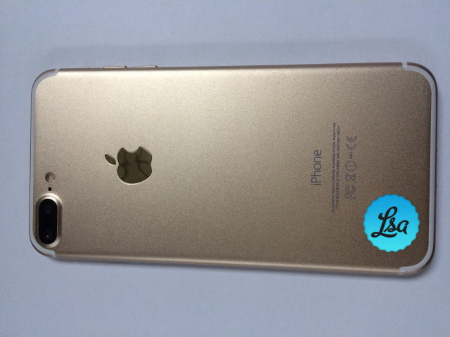 High Quality Photos of the &#039;iPhone 7&#039; and &#039;iPhone 7 Plus&#039; in Gold [Images]