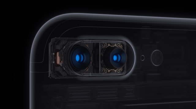 Dual Lens Camera Will Likely Stay Exclusive to the High-End iPhone Next Year [Report]