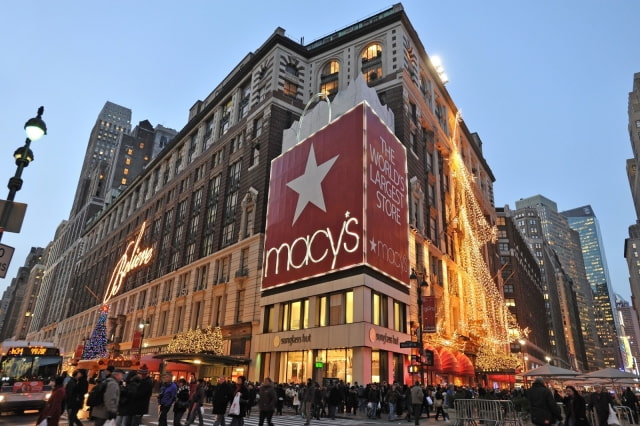 Macy&#039;s Signs Major Deal to Carry Apple Products, Will Host Apple Store Within Its Herald Square Location