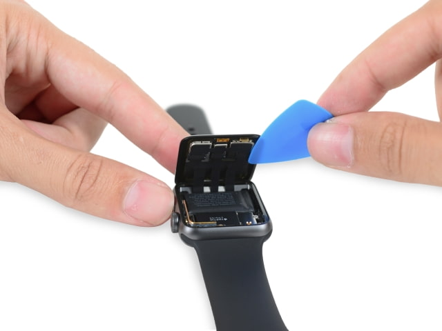 iFixit Posts Apple Watch Series 2 Teardown [Photos]