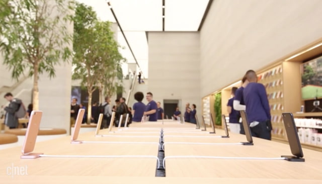 Apple Removes iPhone Security Tethers From Redesigned London Store