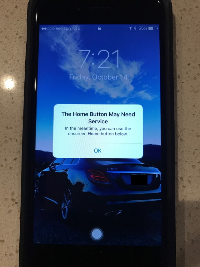 iPhone 7 Detects Faulty Home Button, Automatically Enables Assistive Touch [Photo]