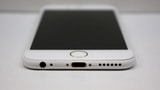 Check Out This Customized iPhone With a Matte White Back [Photos]