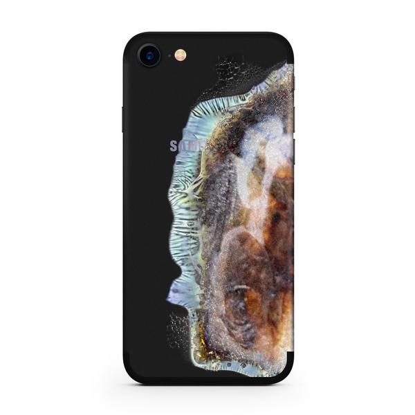 This Skin Makes Your iPhone Look Like an Exploded Samsung Galaxy Note 7 [Images]