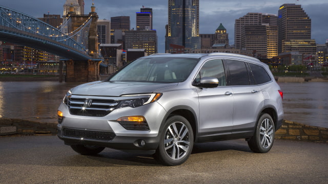 2017 Honda Pilot Gets Apple CarPlay and Android Auto