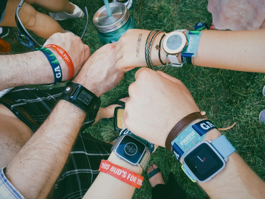 Pebble Shuts Down, Assets Acquired by Fitbit