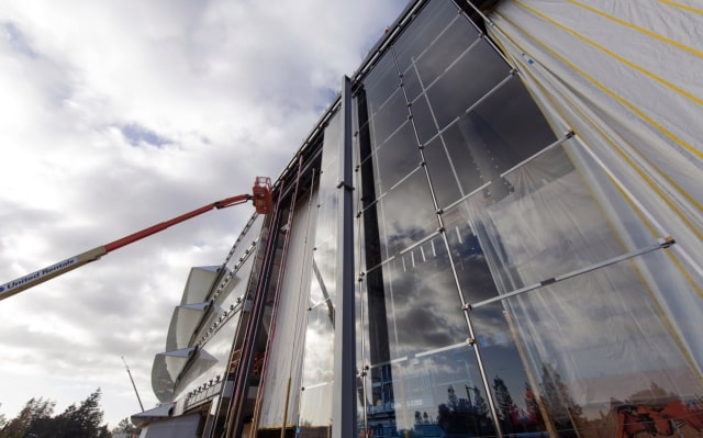 Check Out These Construction Photos From Inside Apple Campus 2