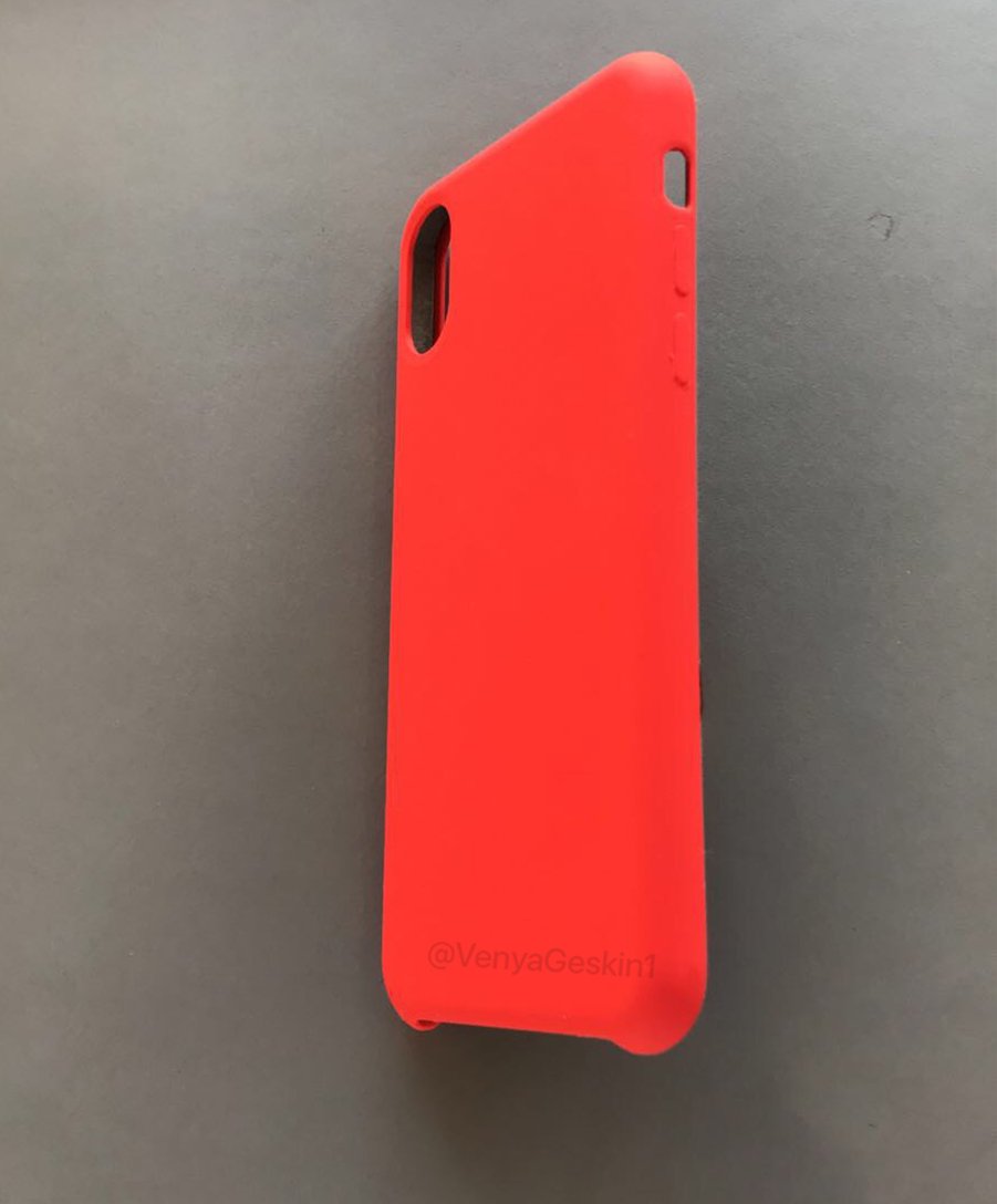 Alleged iPhone 8, iPhone 7s, iPhone 7s Plus Cases and Molds [Photos]