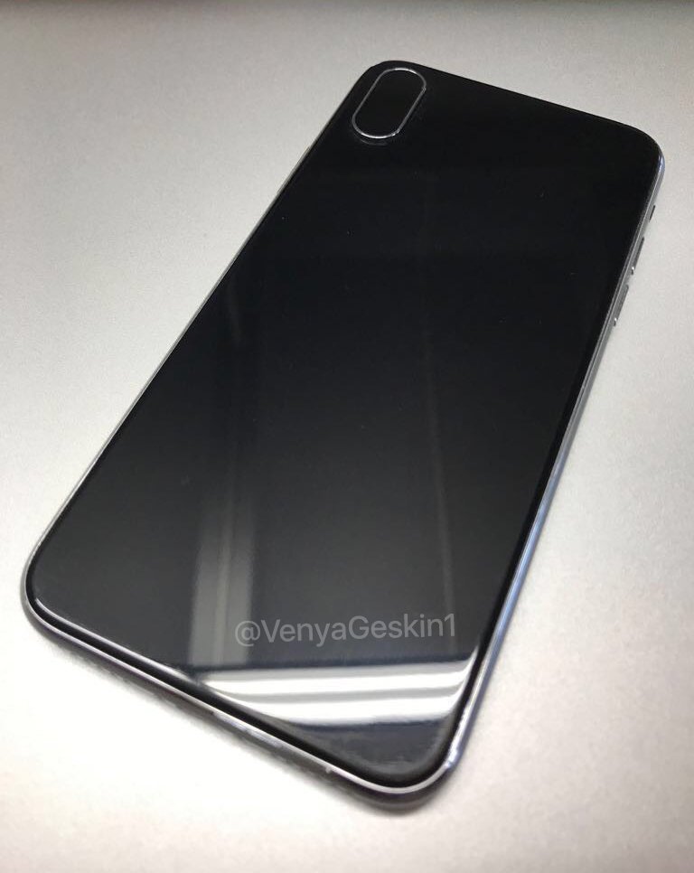 Another &#039;iPhone 8&#039; Dummy Model Surfaces [Photos]