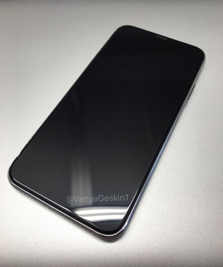 Another &#039;iPhone 8&#039; Dummy Model Surfaces [Photos]