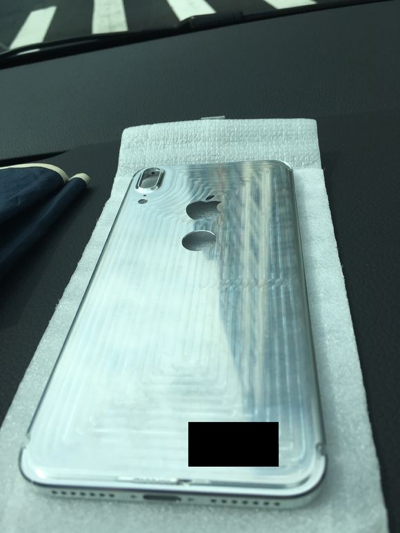 Alleged iPhone 8 Chassis Has Touch ID on the Back [Photos]