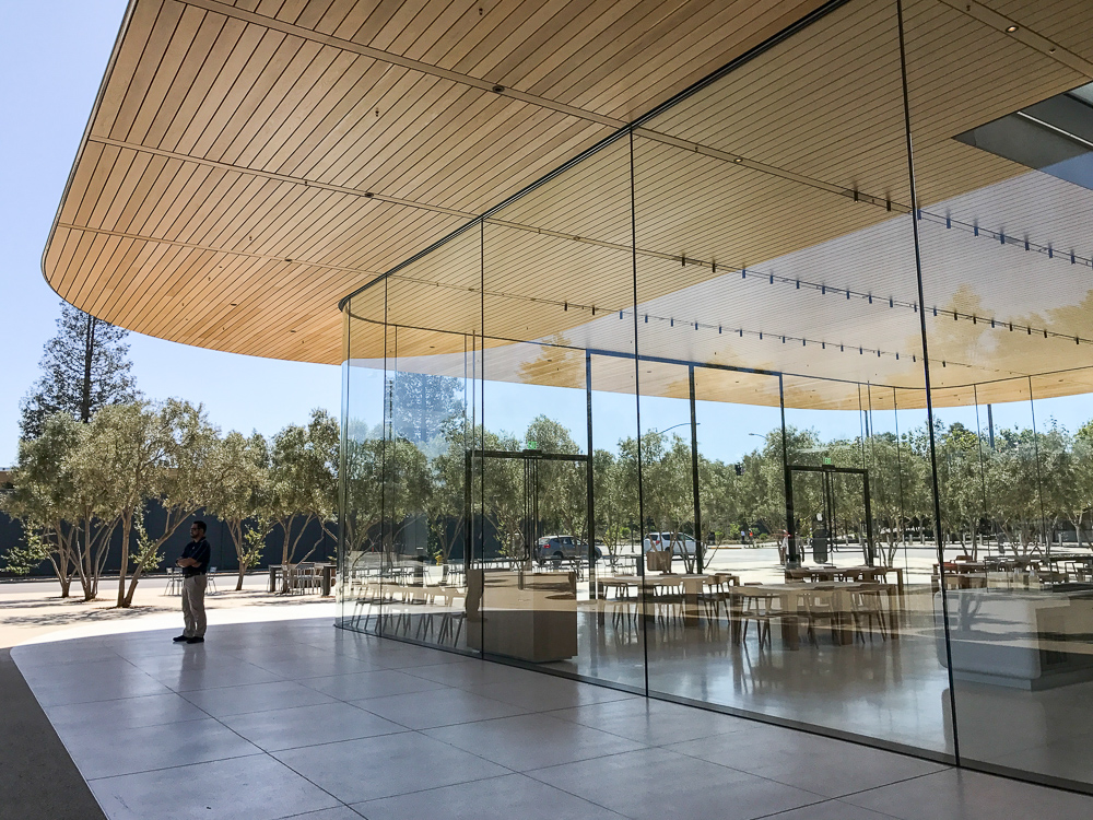 Apple Park Visitor Center Grand Opening on November 17, Nearby Residents Get Exclusive Preview