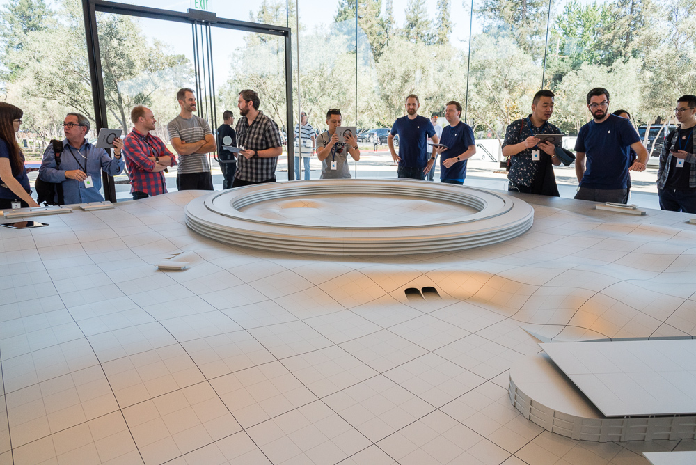 Apple Park Visitor Center Grand Opening on November 17, Nearby Residents Get Exclusive Preview