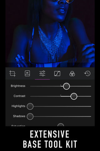 Darkroom Photo Editor App Gets Support for RAW+JPEG Images