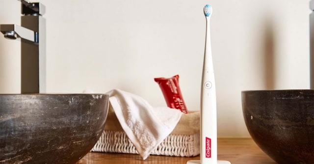 Colgate Unveils Smart Electronic Toothbrush That Uses Apple ResearchKit [Video]