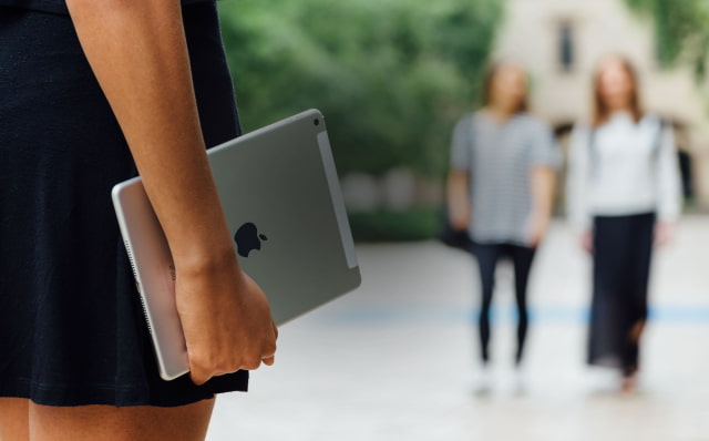 Apple to Debut Cheaper iPad at Tuesday&#039;s Event, Lower Cost MacBook Probably Not Ready [Report]