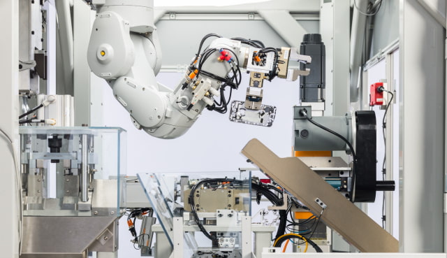 Apple Unveils New iPhone Disassembly Robot &#039;Daisy&#039;, Announces Donation to Conservation International for Earth Day
