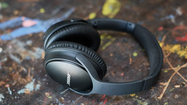 Bose QuietComfort 35 Wireless Headphones On Sale at Lowest Price Ever [Deal]