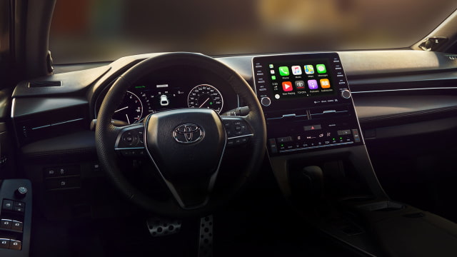 2019 Toyota Camry and Sienna to Get Apple CarPlay and Amazon Alexa