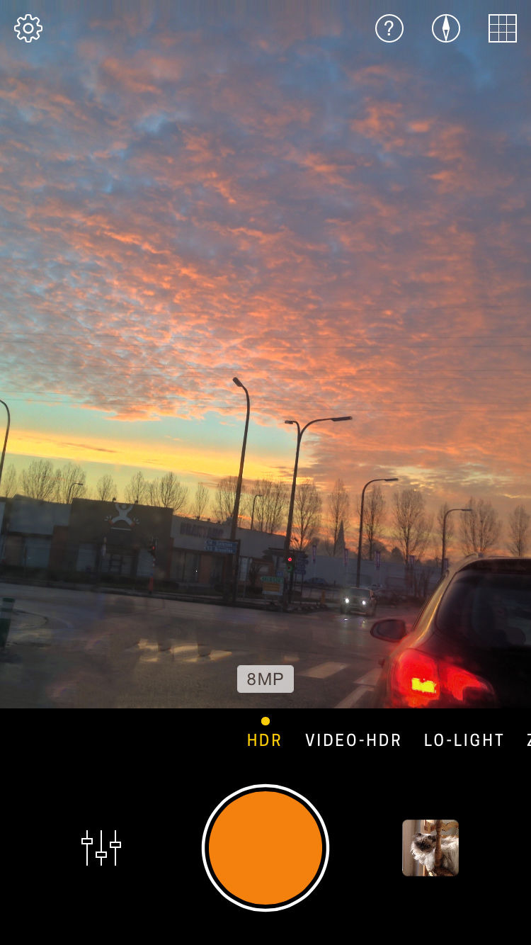 Hydra Camera App Gets Support for Telephoto Lens in Zoom Mode, HDR and Lo-Light Selfies