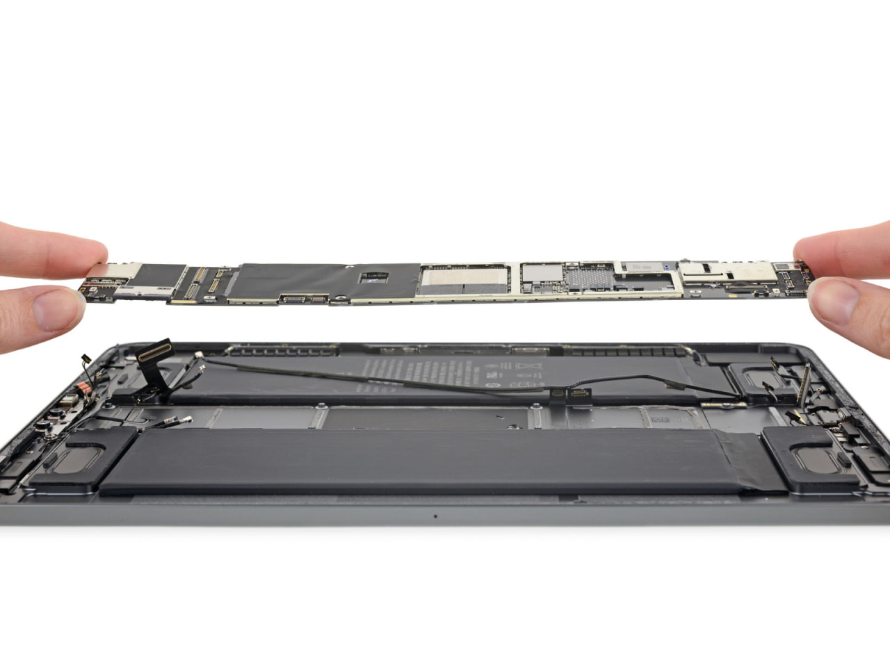 iFixit Posts Tear Down of New 11-inch iPad Pro [Photos] - iClarified