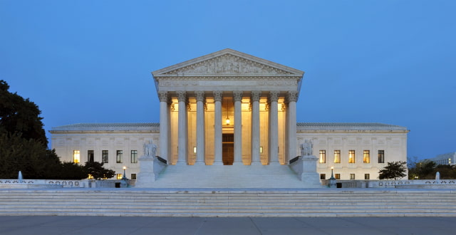 Supreme Court to Hear Apple App Store Antitrust Case On Monday