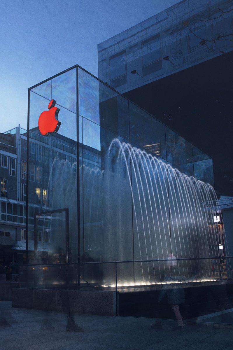 Apple Store Logos Turn Red for World AIDS Day