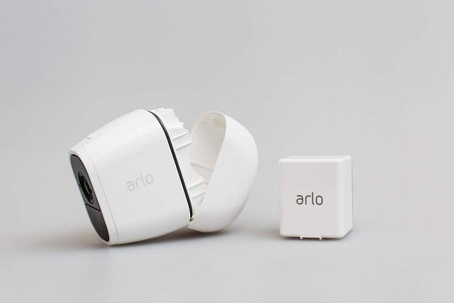 Arlo Pro 2 Wireless Security Camera System On Sale for 34% Off [Deal]