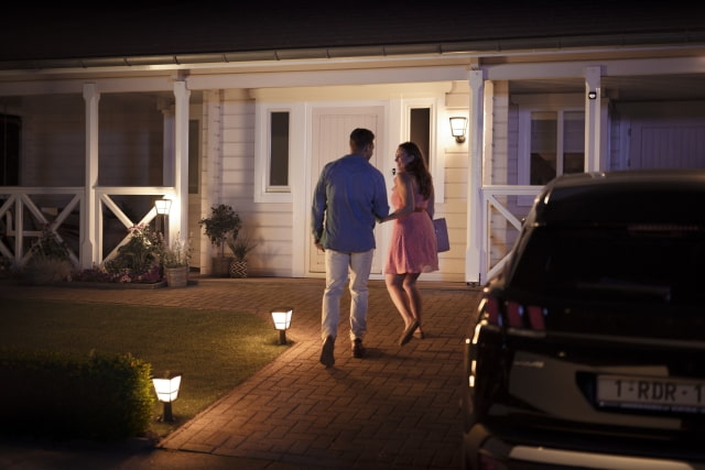 Philips Hue Extends Range of Outdoor Smart Lighting Products